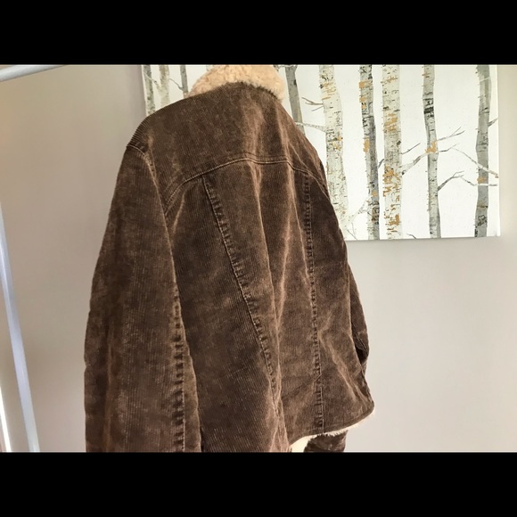 Jacket - Picture 5 of 6